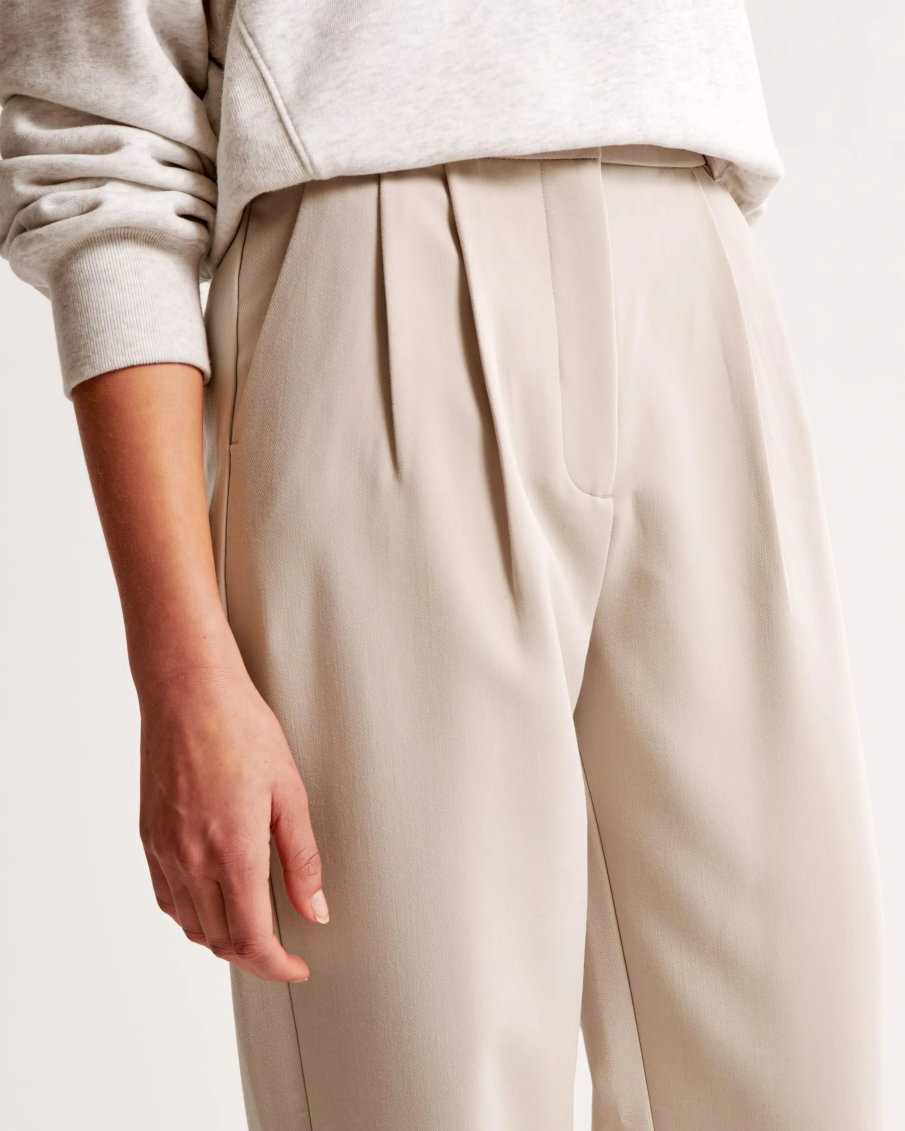 High Waist Wide Leg Trousers With Pleats
