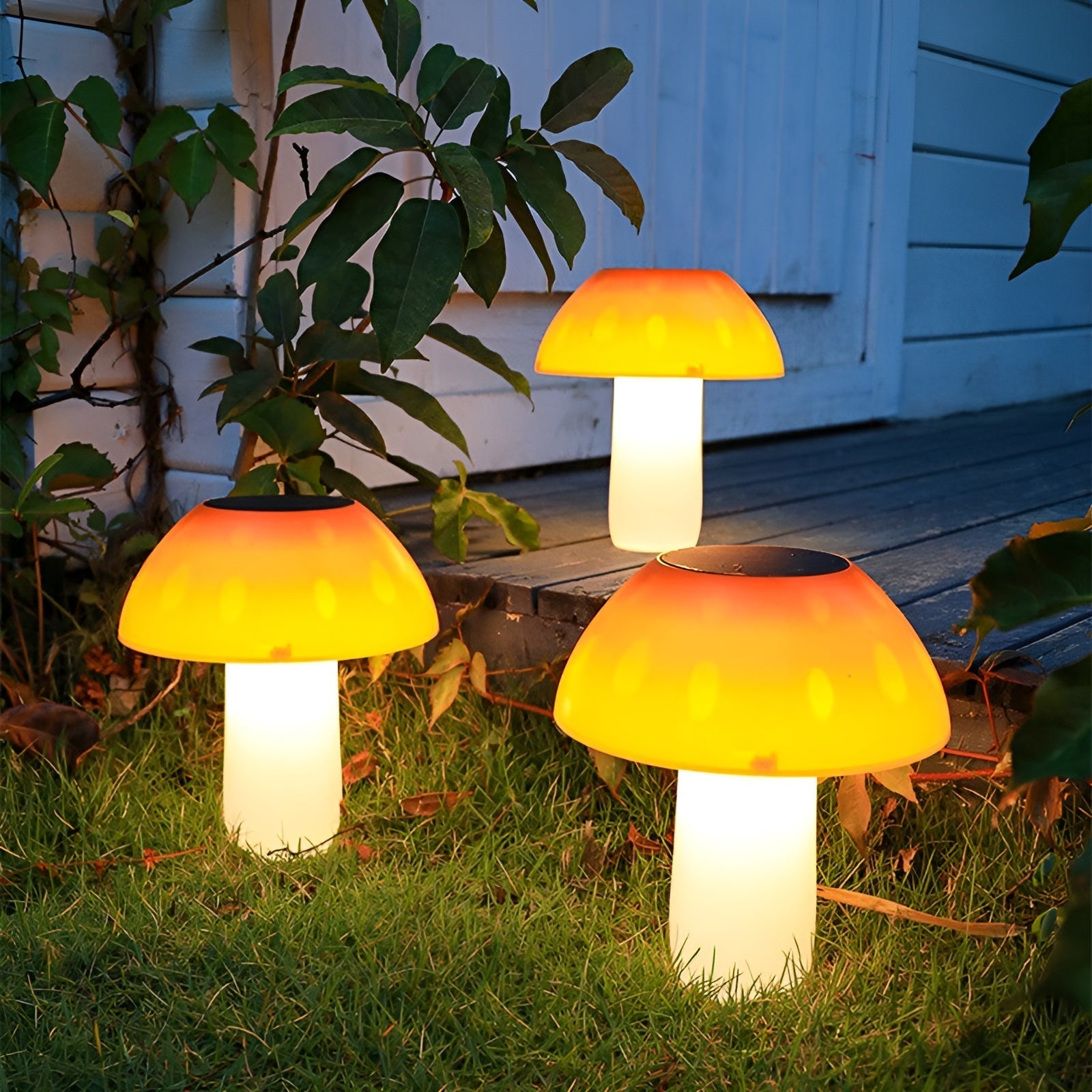 Mushroom Solar Lamp for Garden