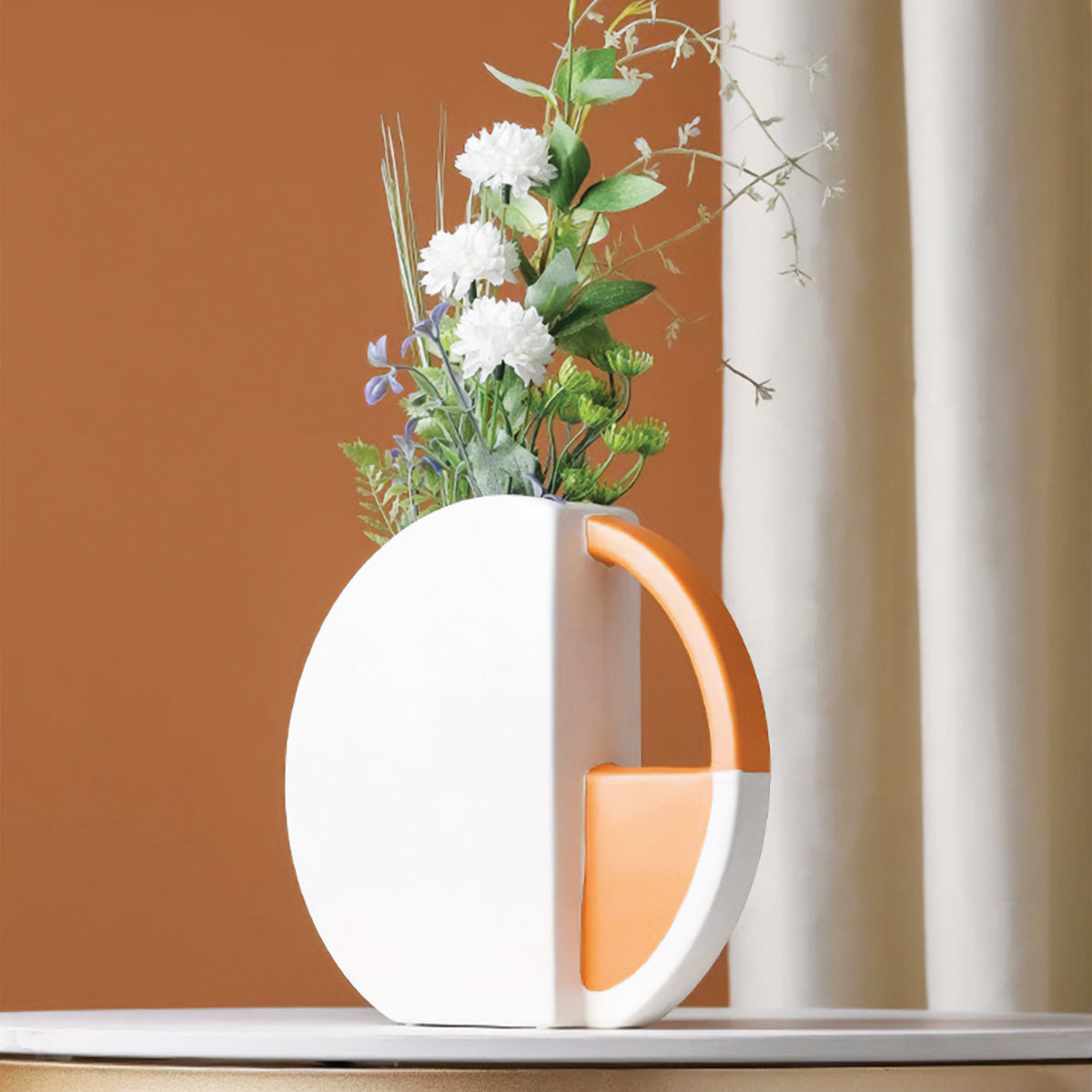 Minimalist Ceramic Decorative Vase