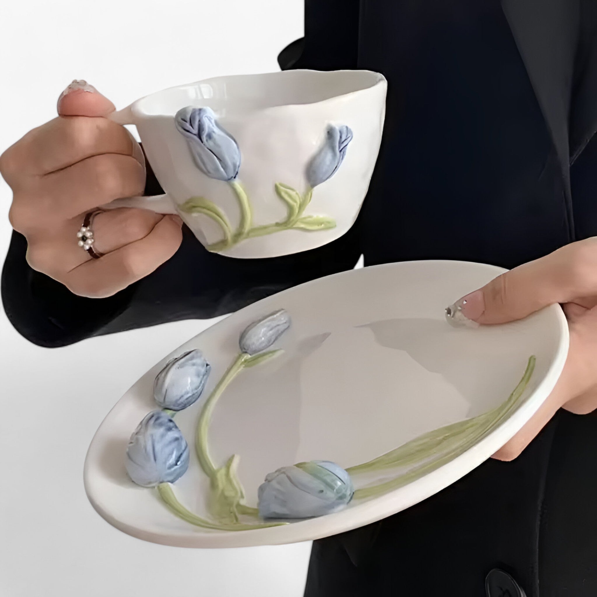 Tulip-Shaped Ceramic Coffee Cup with Saucer