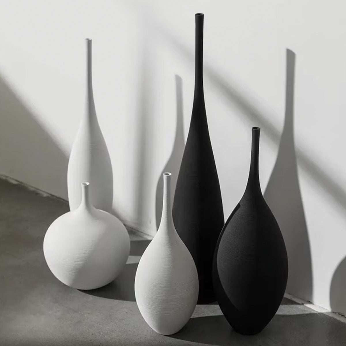 Elegant Ceramic Decorative Vase