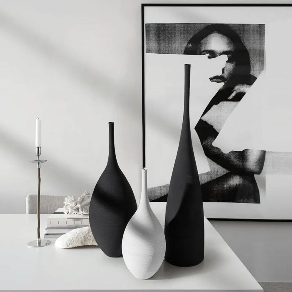 Elegant Ceramic Decorative Vase