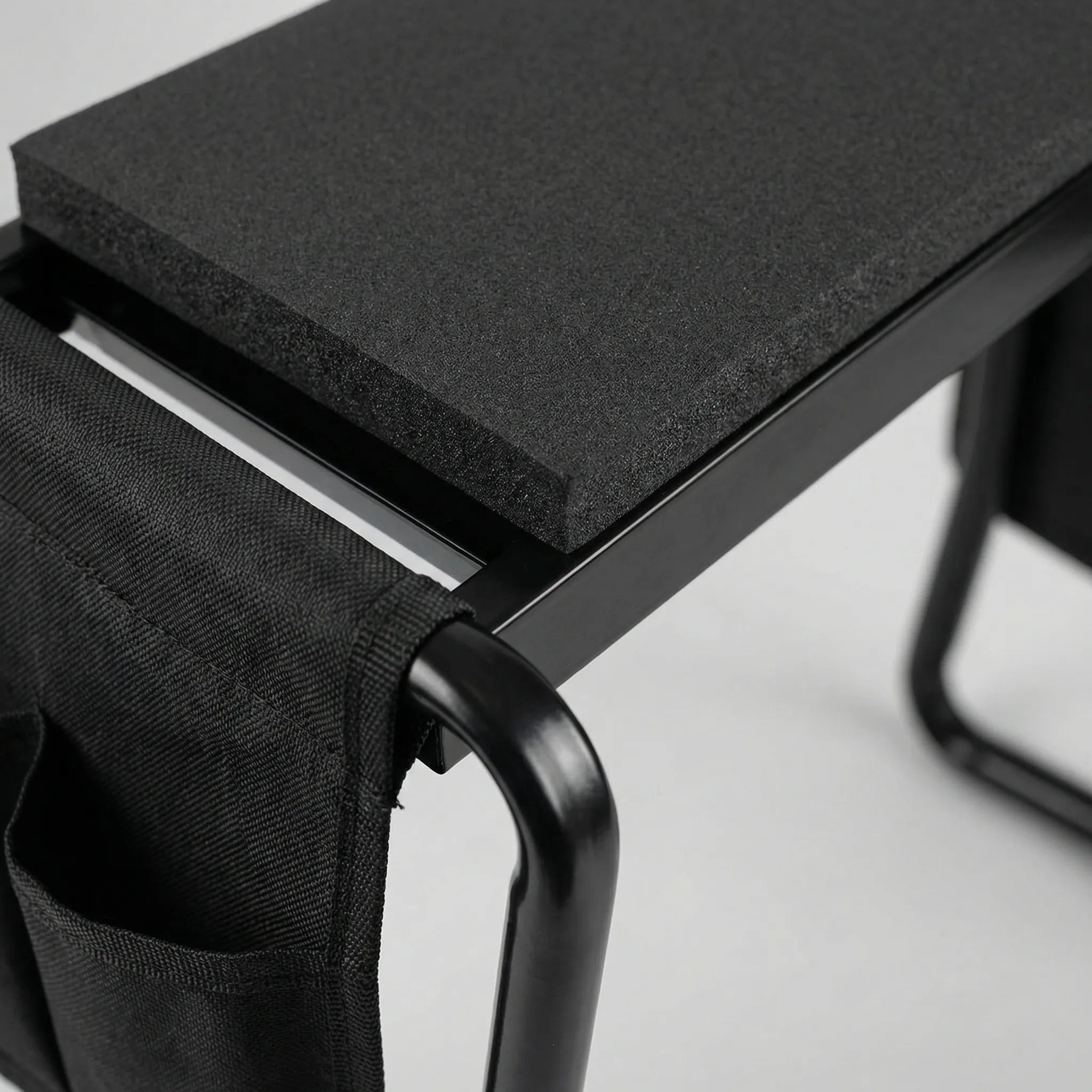 2-in-1 Garden Kneeler and Seat